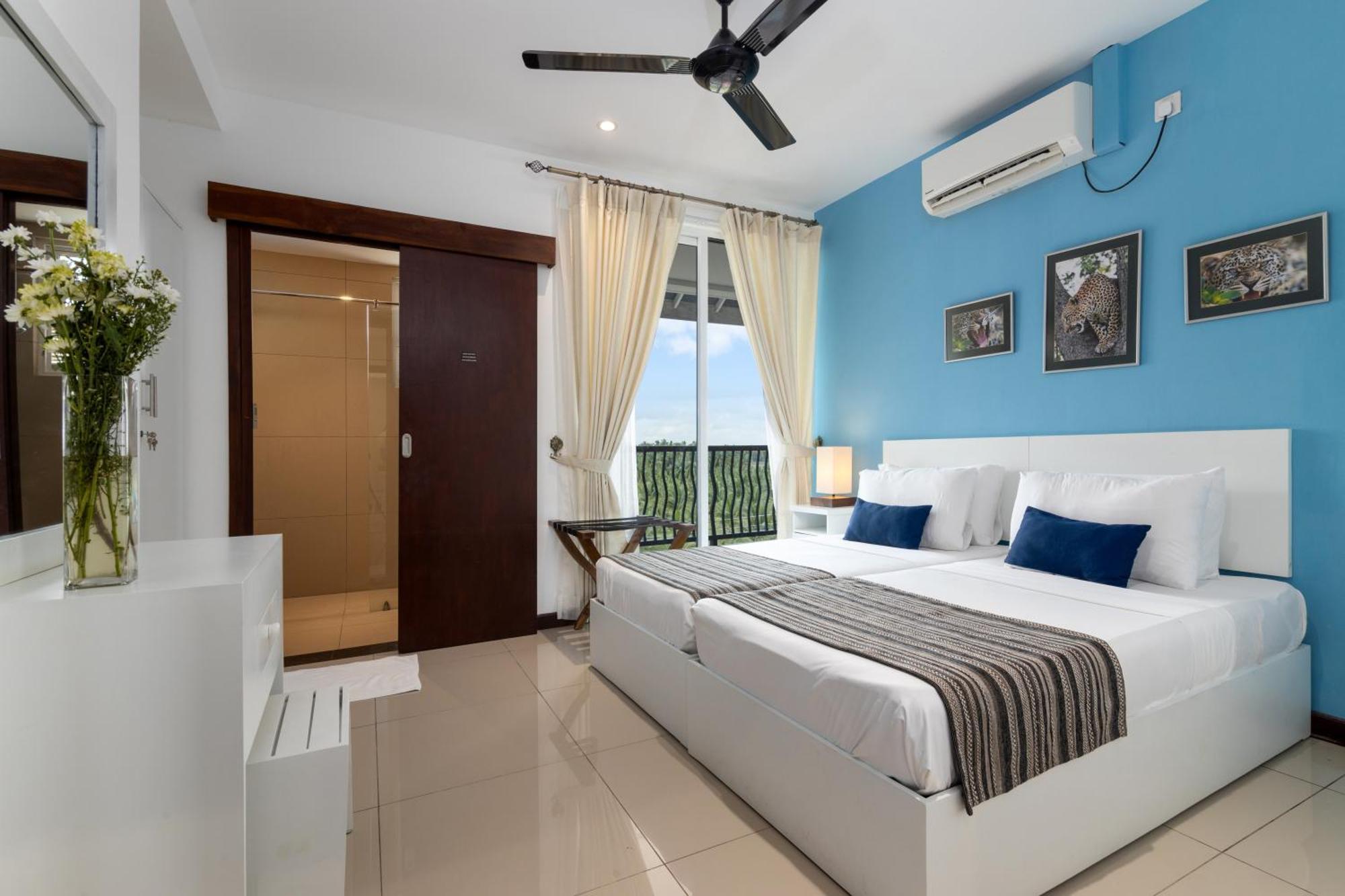 Oceanfront Condominium - Nilaveli Exterior photo
