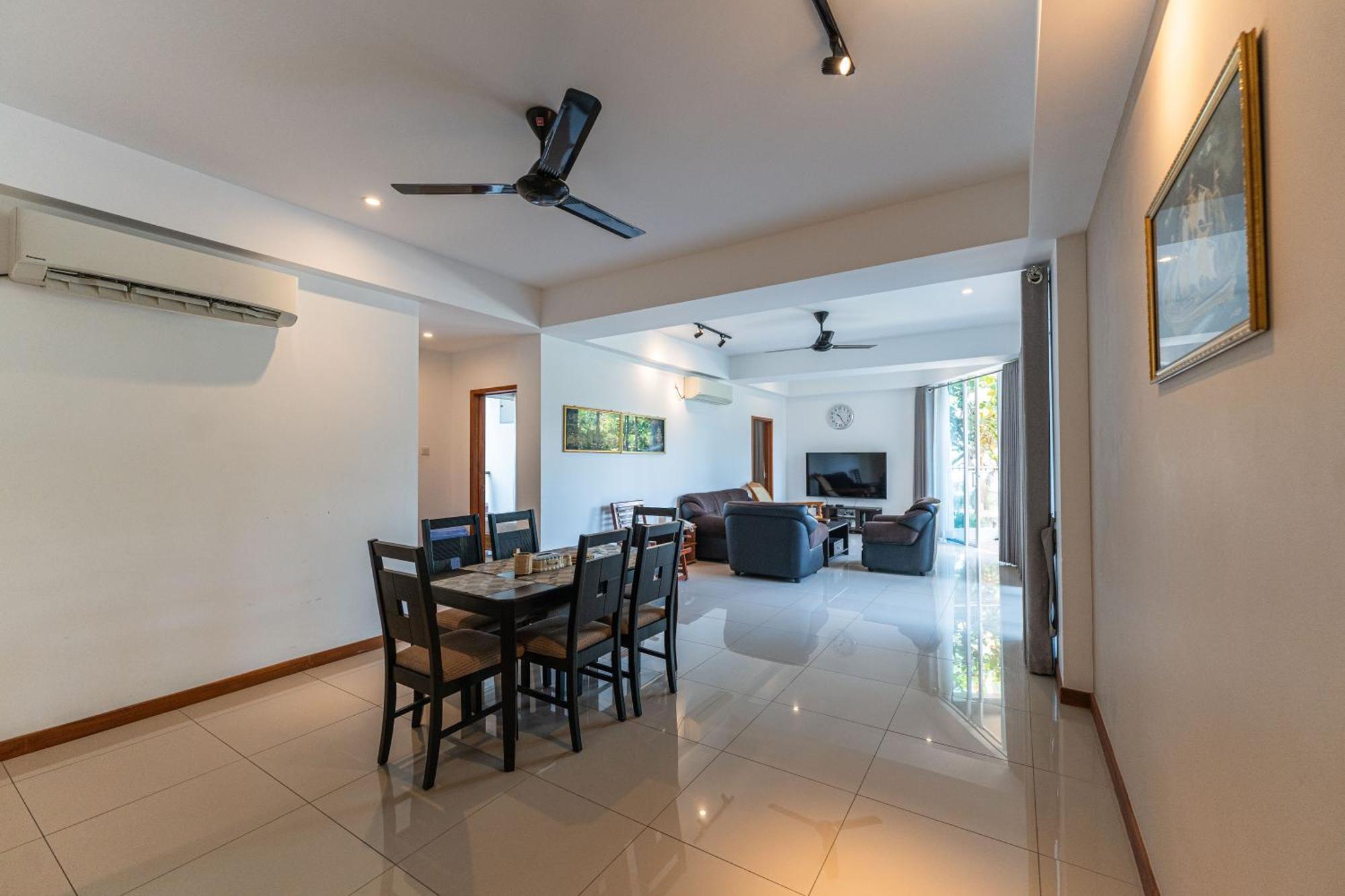 Oceanfront Condominium - Nilaveli Exterior photo