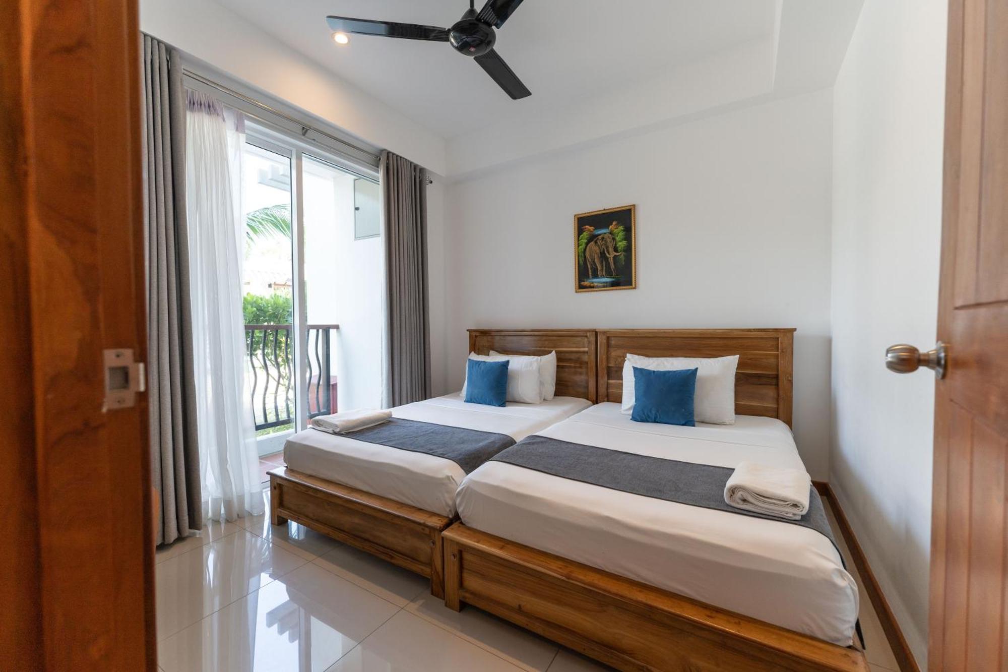 Oceanfront Condominium - Nilaveli Exterior photo