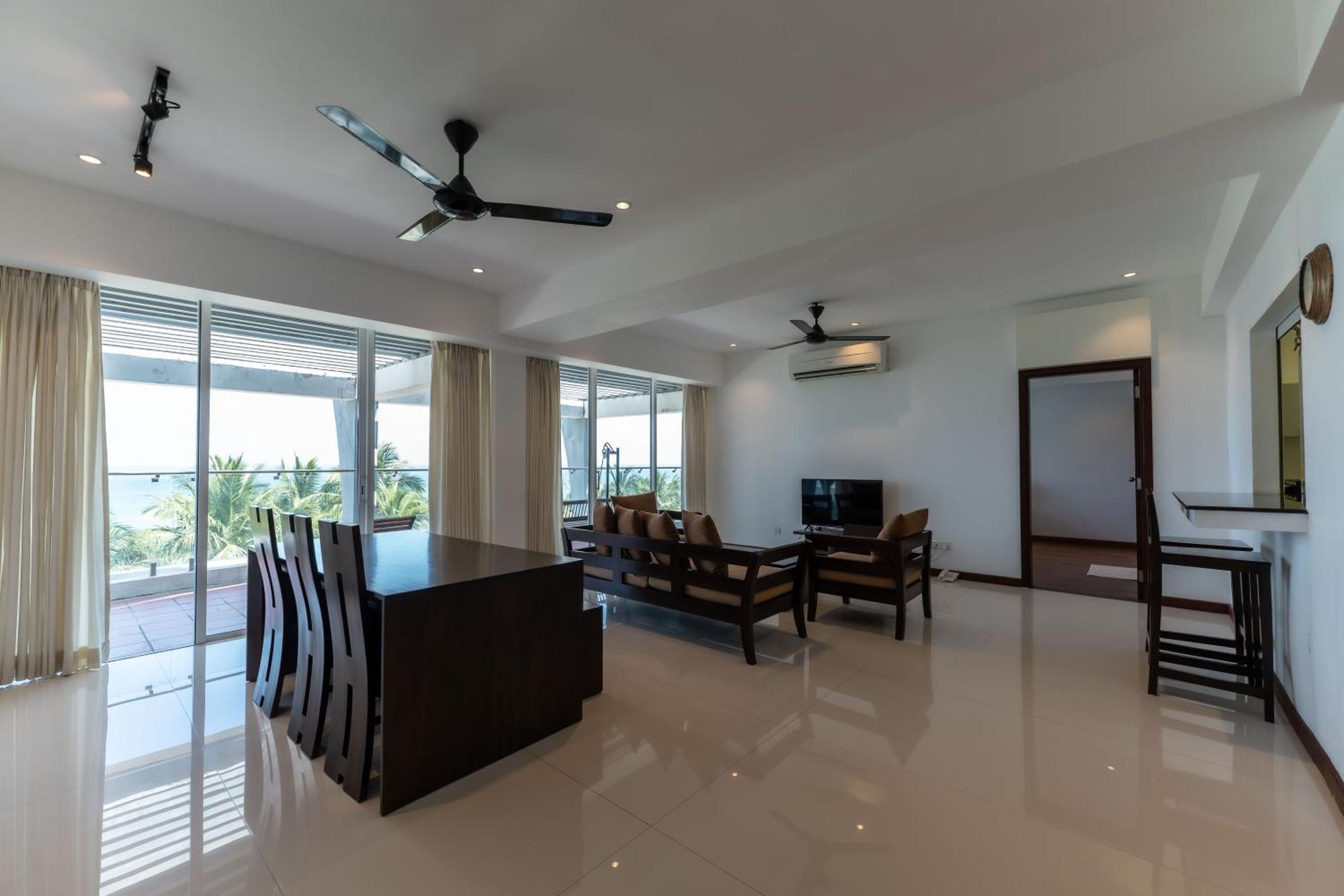 Oceanfront Condominium - Nilaveli Exterior photo